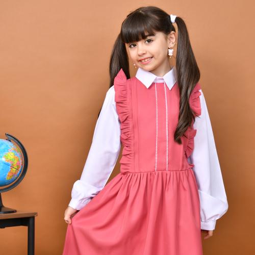 مريول تالا وردي :تصميم بكشكش جانبي مع قيطان ابيض م...