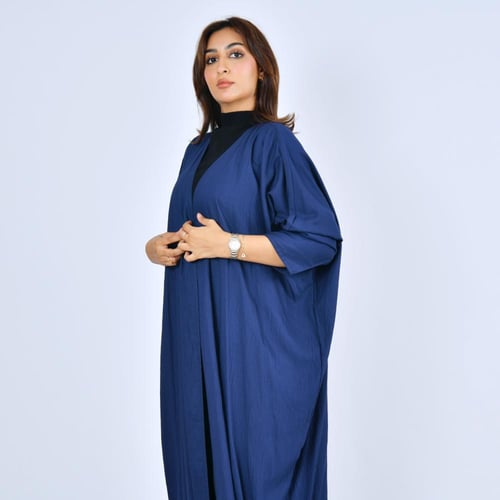 عباية بلون الكحلي عملية بقصة ربع بشت بقماش صيفي