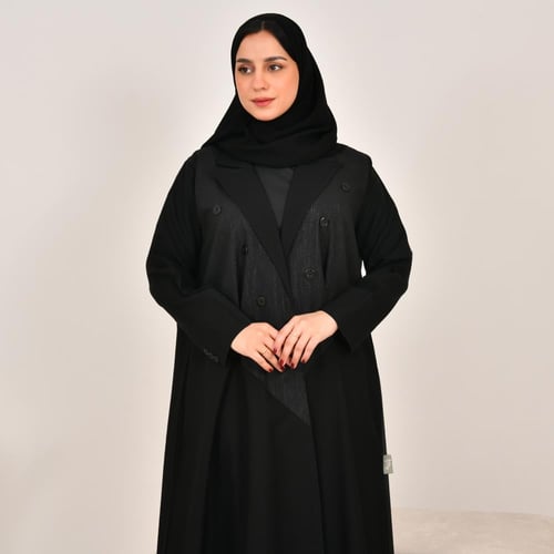 بليزر اسود عملي وانيق بدمج قماشين