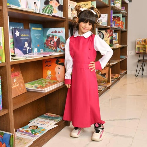 مريول فوشي تصميم كويتي بأكمام مزين بإزرار على الجو...