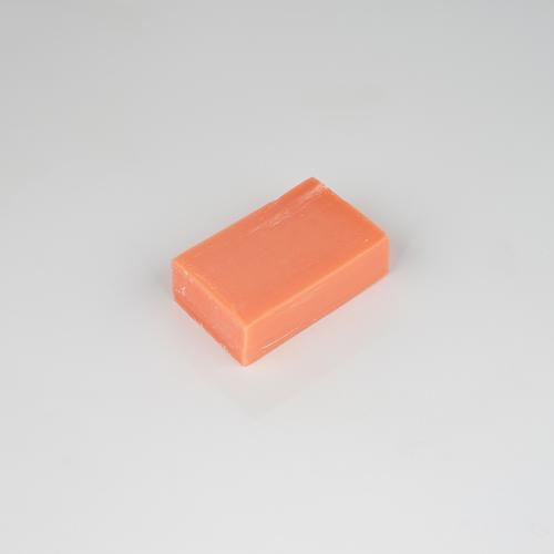 صابون اللبان العماني الممزوج بالعكر الفاسي