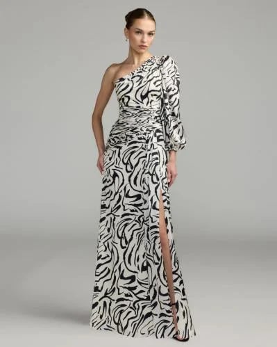 Mac Duggal - ماك دوغال