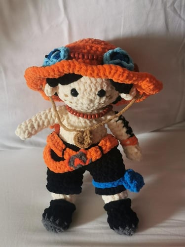 دمية ACE صناعة يدوية