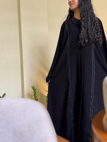 عباية كريب سوداء بسحاب مخفي