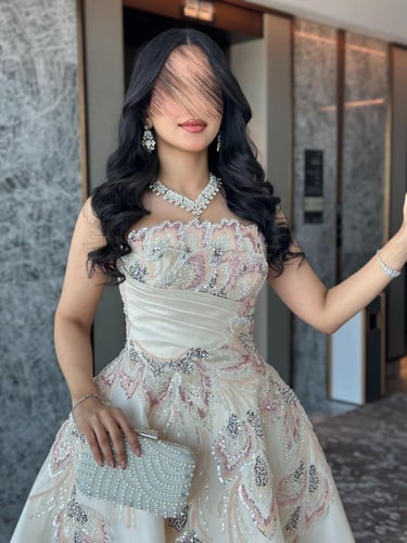 فستان سهرة مكيادو قصه الصدر توب بتطريز فاخر