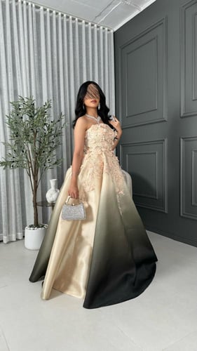 فستان سهرة اومبريه بياقة مكشوف