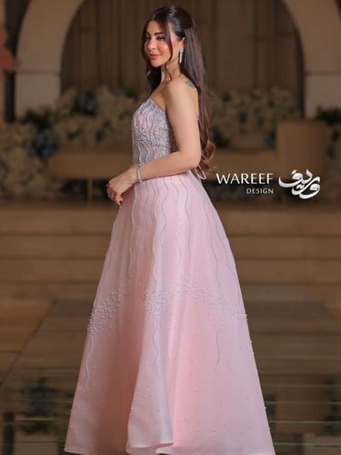 فستان سهره جازار وردي مزين بفصوص