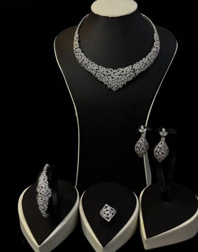 طقم وريف فخامة العرش