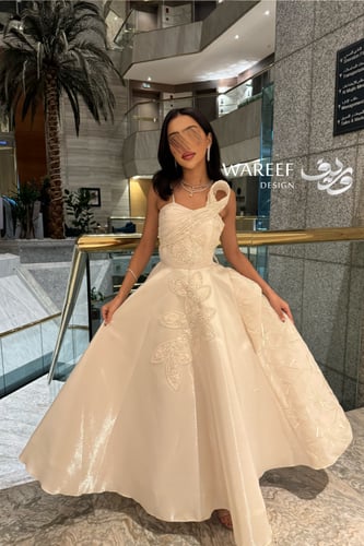 فستان سهرة بيج ميكادو بدون أكمام تصميم A-Line