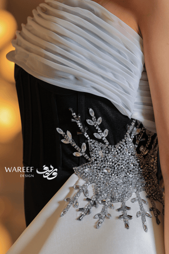 فستان سهره ون شولدر ضيق مع ذيل جانبي