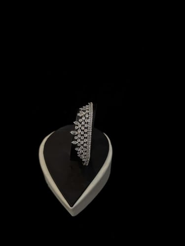 طقم وريف شموخ التاج