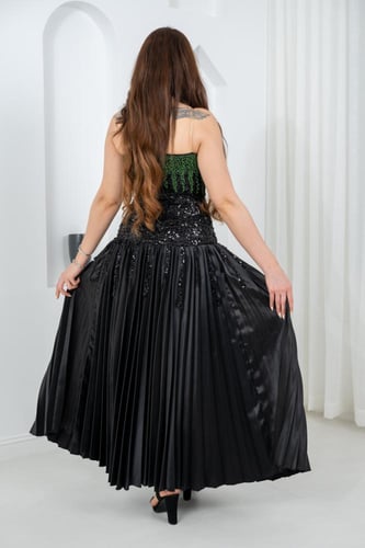 فستان سهرة شانطون بليسيه مطرز