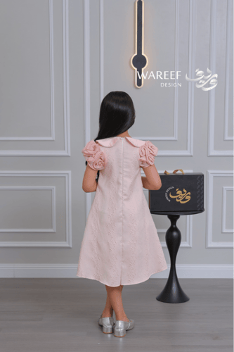 فستان بناتي وردي ناعم بأكمام ورود ثلاثية الأبعاد و...