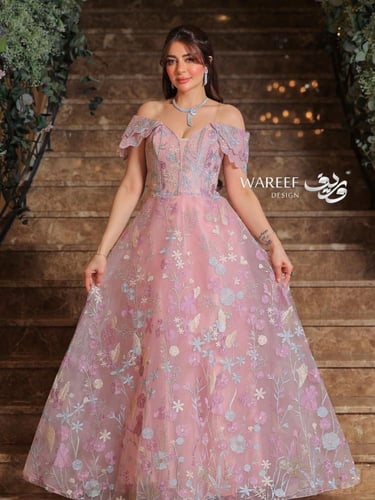 فستان سهره اوف شولدر مزين بالورود