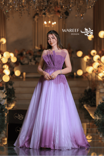 فستان سهرة أرجواني متدرج بتصميم ملكي وتطريز فاخر ب...