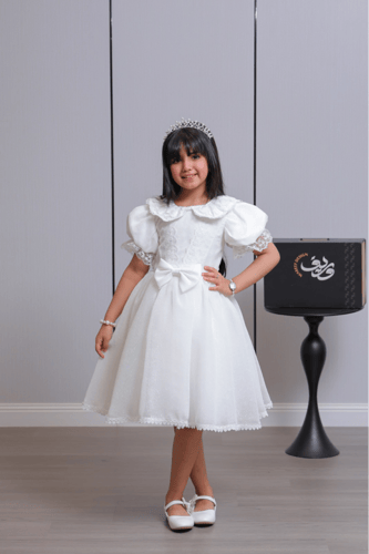 فستان بناتي بتطريز دانتيل وتنورة منفوشة