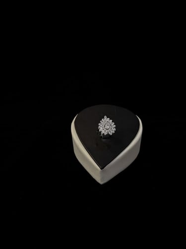 طقم تاج اللؤلؤ الملكي – WAREEF