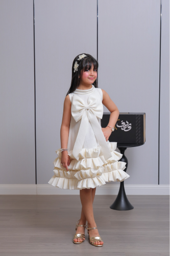 فستان بناتي بكشاكش متعددة وربطة أمامية فاخرة