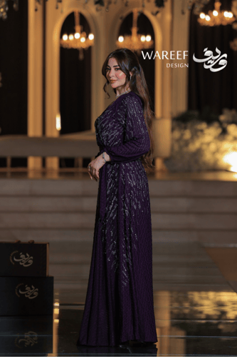 فستان سهرة بنفسجي طويل تطريز خرز فضي أكمام طويلة ح...