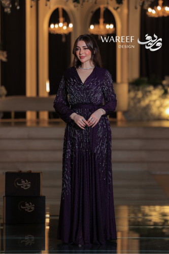 فستان سهرة بنفسجي طويل تطريز خرز فضي أكمام طويلة ح...