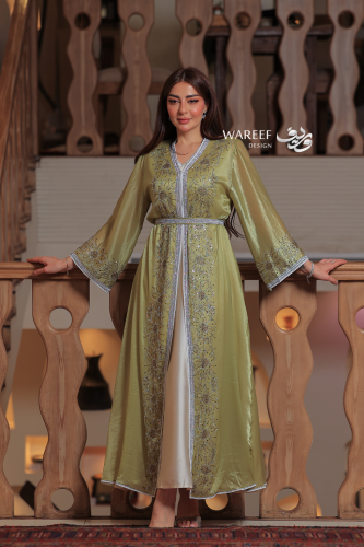 جلابية زيتونية قطعتين مع فستان داخلي سكري وطبقة سا...