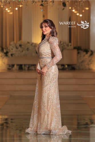 فستان سهره ون شولدر ذهبي