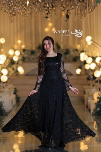 فستان دانتيل بتطريز فاخر