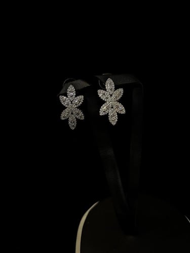 طقم وريف إكليل المجد الملكي