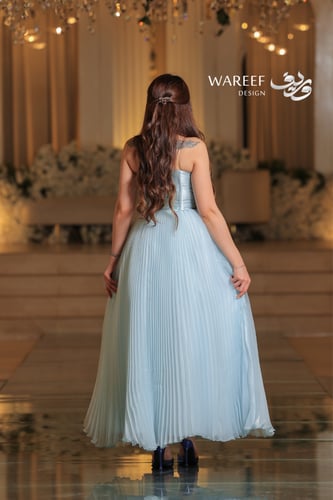 فستان سهره بالكورسيه والتطريز الكحلي