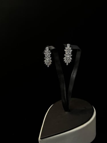 طقم وريف الملكي بتصميم الأوراق المتلألئة