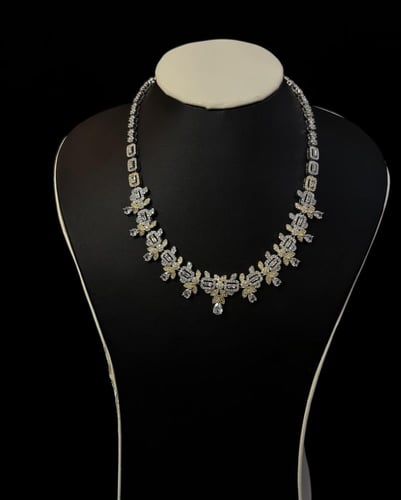 طقم وريف سُلطان العروش