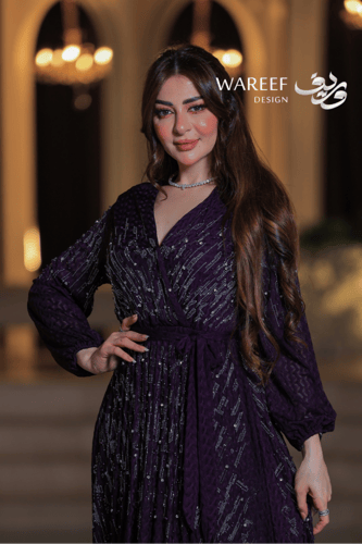 فستان سهرة بنفسجي طويل تطريز خرز فضي أكمام طويلة ح...