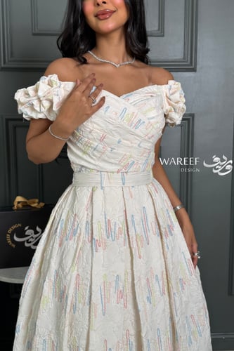 فستان ناعم اوف شولدر ابيض