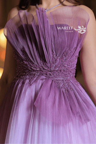 فستان سهرة أرجواني متدرج بتصميم ملكي وتطريز فاخر ب...