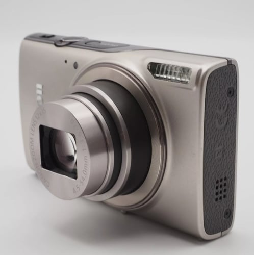 Canon Ixy 650