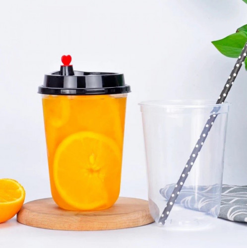 اكواب عصير حرف u (500 ملي)