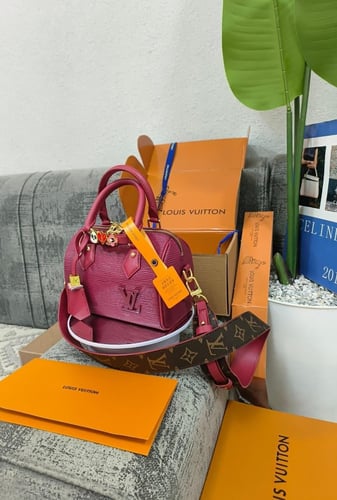 شنطة لويس فيتون سبيدي ميني وردي غامق 💖✨