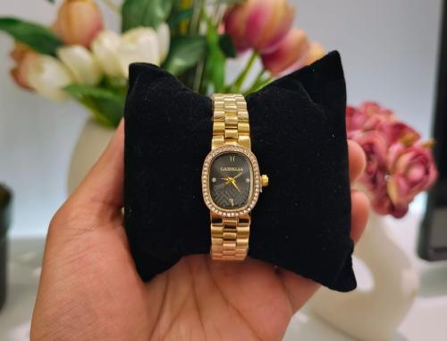ساعة جولدن بلاك إليت النسائية ⌚
