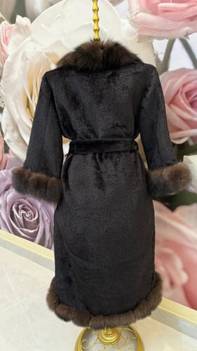 كوت فرو ثعلب الطبيعي