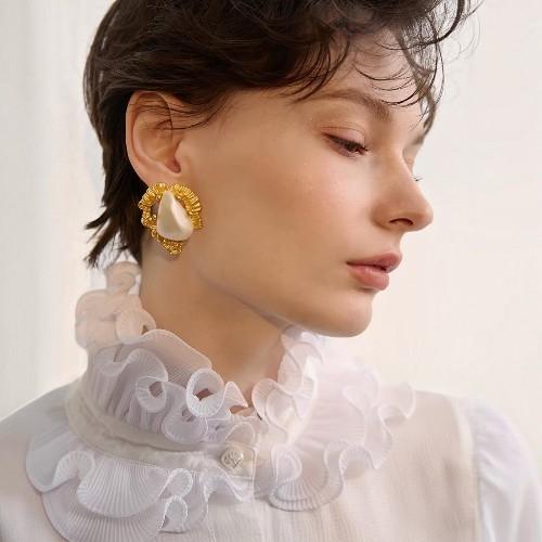 WOMEN EARRINGS
