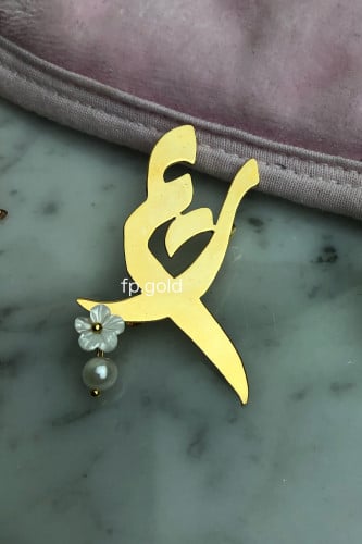 بروش ريم صدف الوردة البيضاء