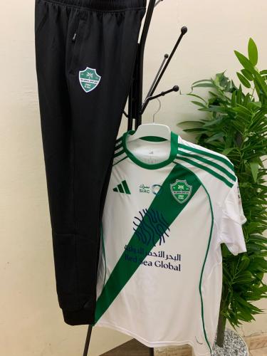 طقم الاهلي الابيض الجديد 2026 تيشيرت مع بنطلون طوي...