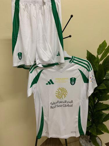طقم نادي الاهلي الجديد 25 /24 رجالي شبابي ولادي