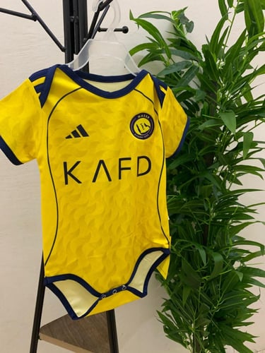 طقم النصر مواليد الجديد 25-26