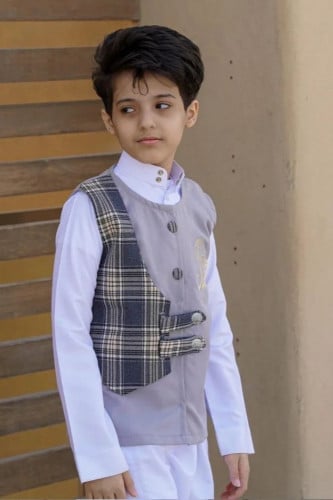 سديريات فندي أطفال بالاسم حسب اختيارك