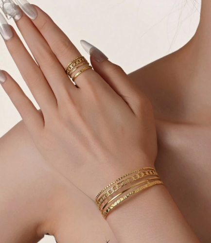 مجوهرات نسائية هدية للزفاف