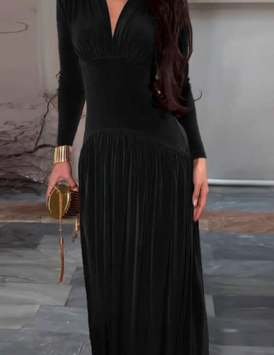 فستان قطيفة