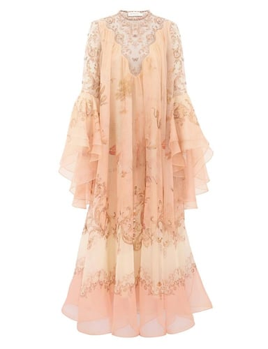 قفطان أورجانزا فاخر بنقوش ذهبية ووردية.