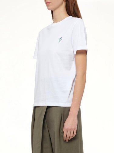 تيشيرت قطن أبيض نسائي بتطريز ناعم