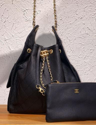 شنطة باكيت اسود